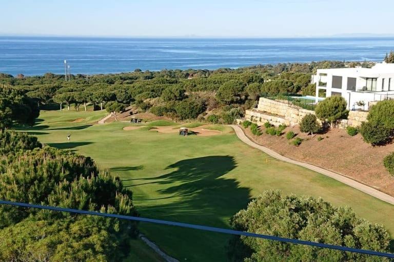 La Solera, Villa